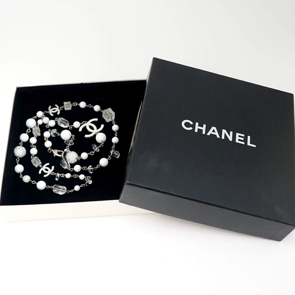 CHANEL CC Logos White Stone Gripoix Cube Necklace 36" Silver Tone B10A Auth - Picture 7 of 7